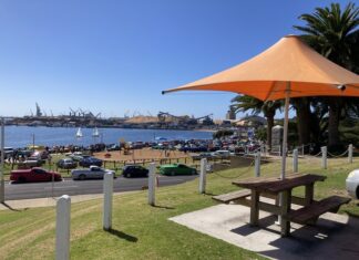 Film star shines at Classics by the Bay